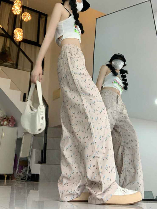 Fashion American Hong Kong Floral Jeans for Women - Stylish Wide Leg Design for Comfort and Versatility