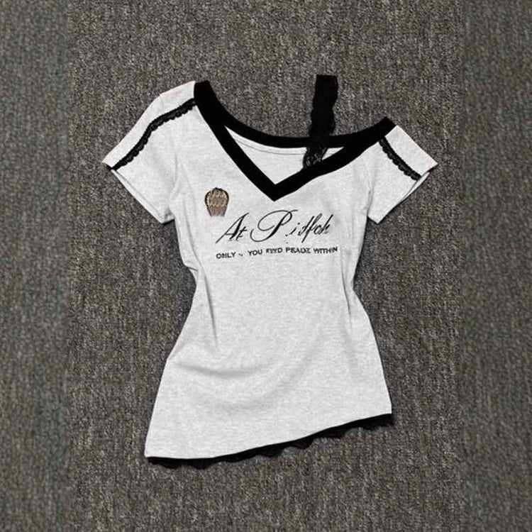 American Hot Girl V-neck T-shirt for Women - Summer Short-sleeved Style