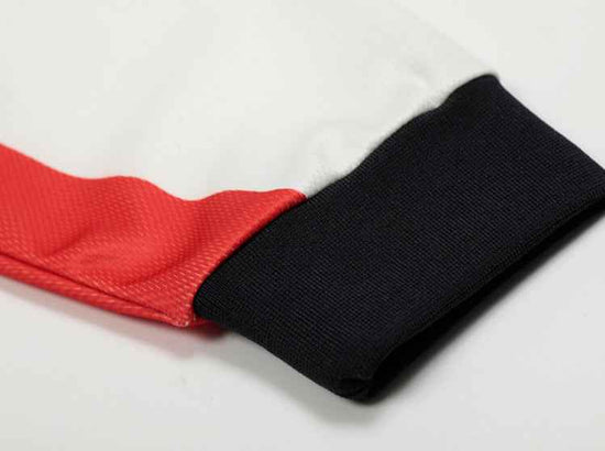 American Retro Long Sleeve T-shirt for Men with Stitching Design