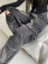 American Street Workwear Jeans for Women - Multi-Pocket Style