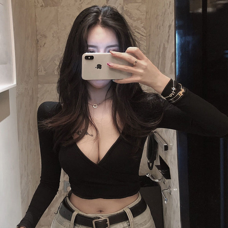 Back-exposed Long-sleeved T-shirt for Women - Autumn Skinny V-neck Cropped Top - Florence Luxe