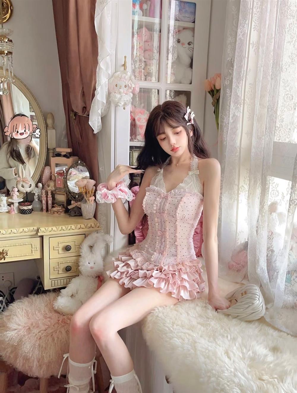 Bow Lace Halter Outfit with Multi-layer Puffy Skirt - Florence Luxe