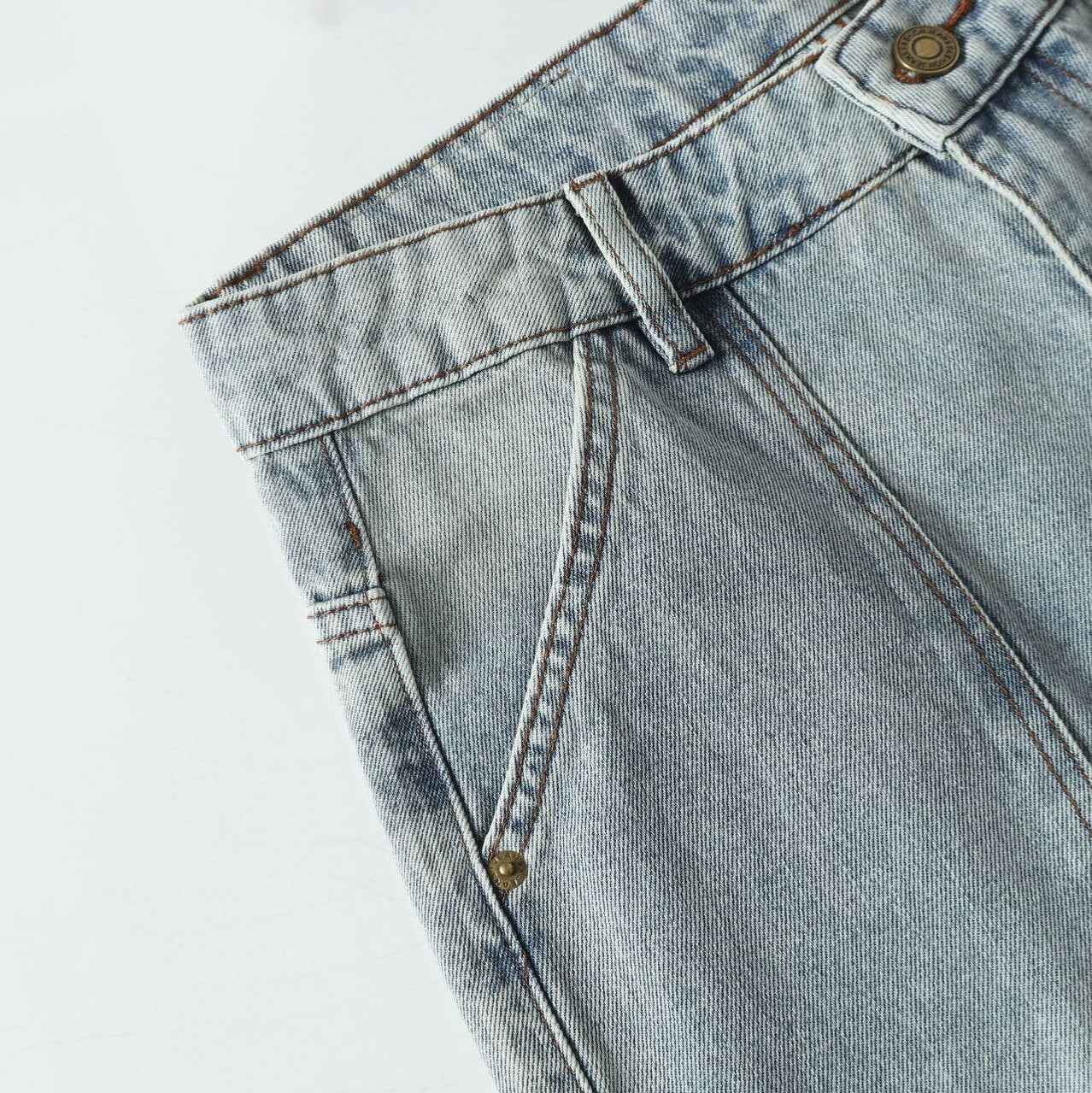 American Retro Pocket Jeans - Simple Washed and Worn Style