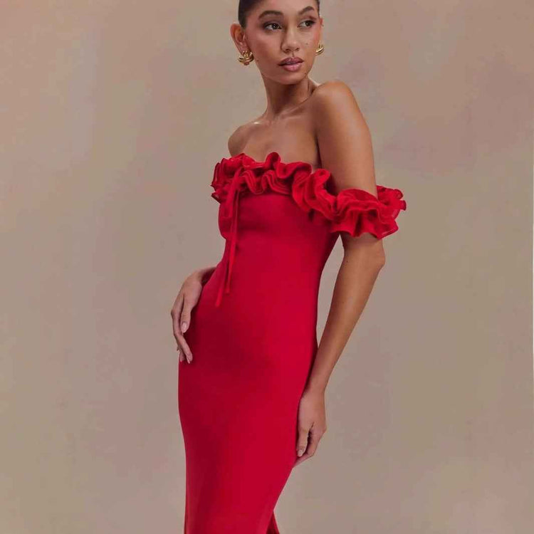 Ruffled Off-shoulder Temperament Waist-tight