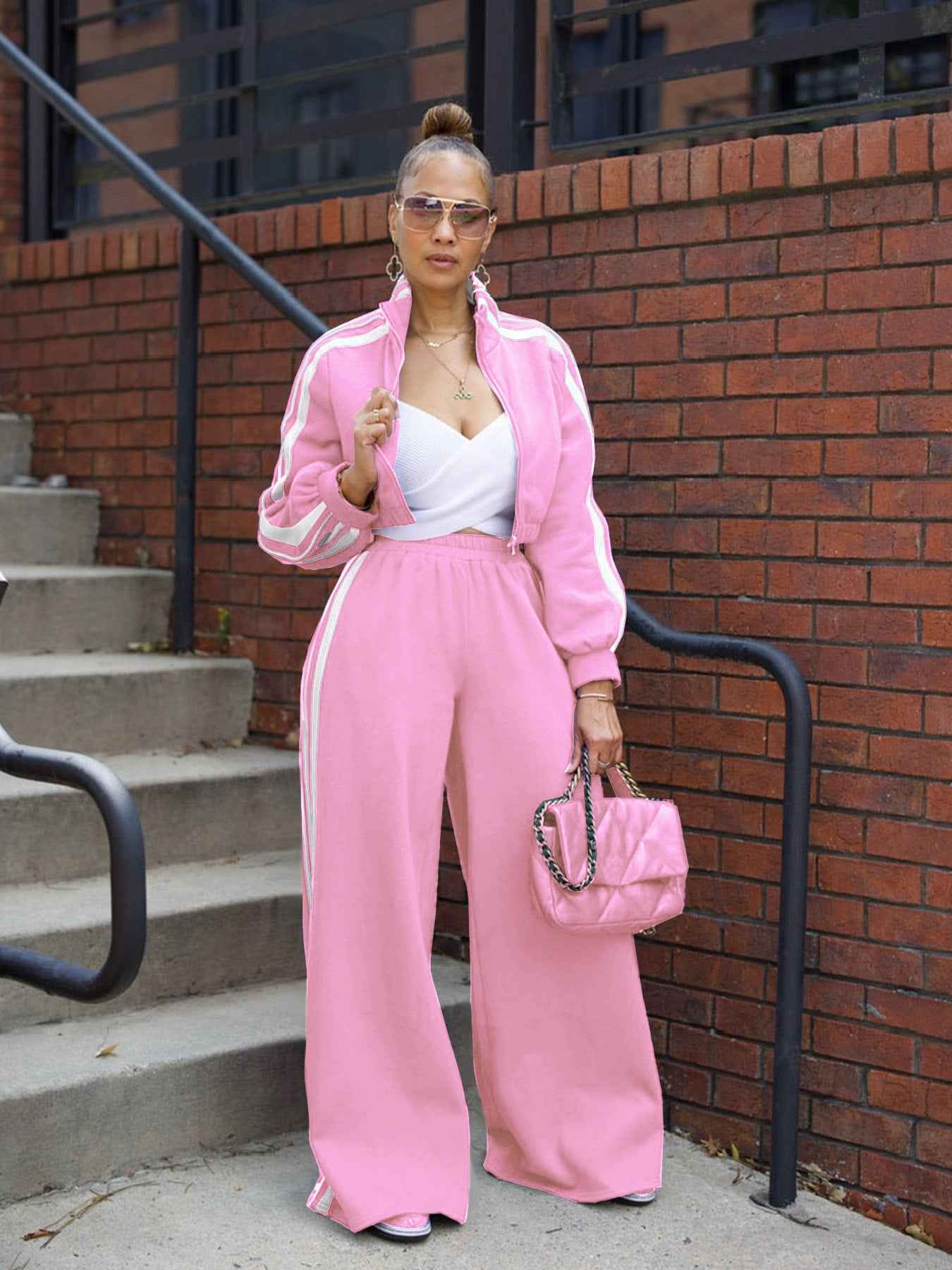 Striped Thickening Sweater Suit for Leisure and Commute