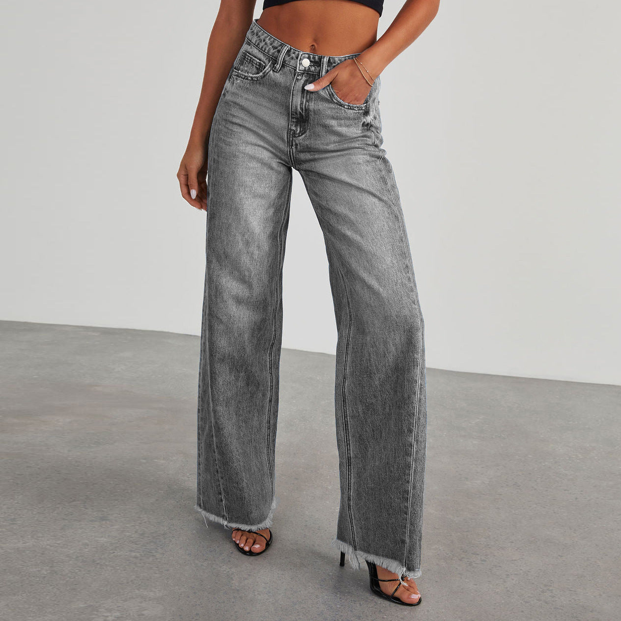 Fashion High Waist Jeans.