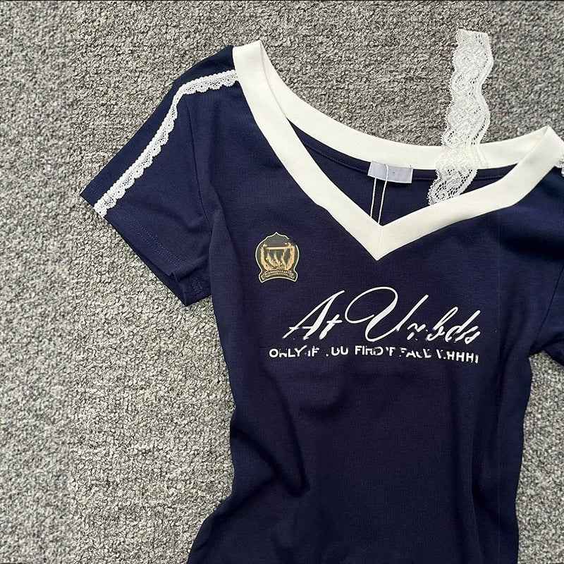 American Hot Girl V-neck T-shirt for Women - Summer Short-sleeved Style