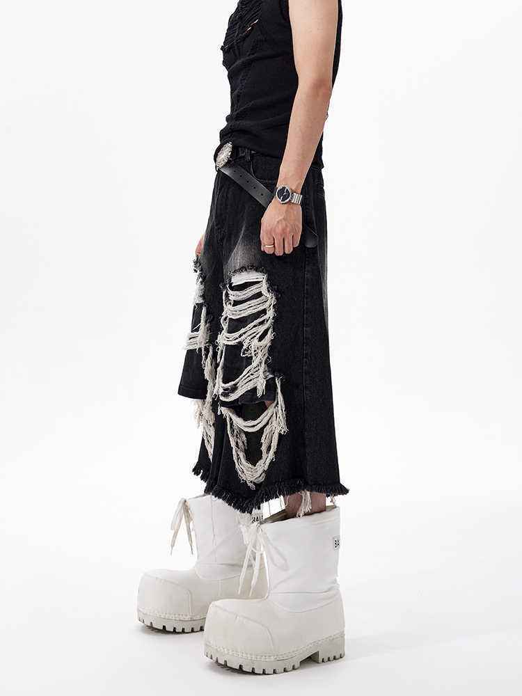 Cropped Ripped Patch Pants for a Trendy Look