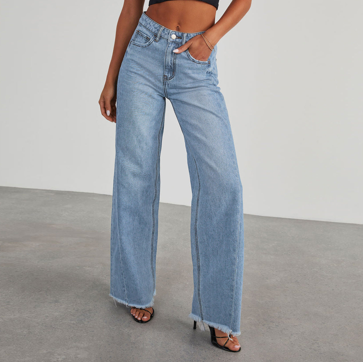 Fashion High Waist Jeans.