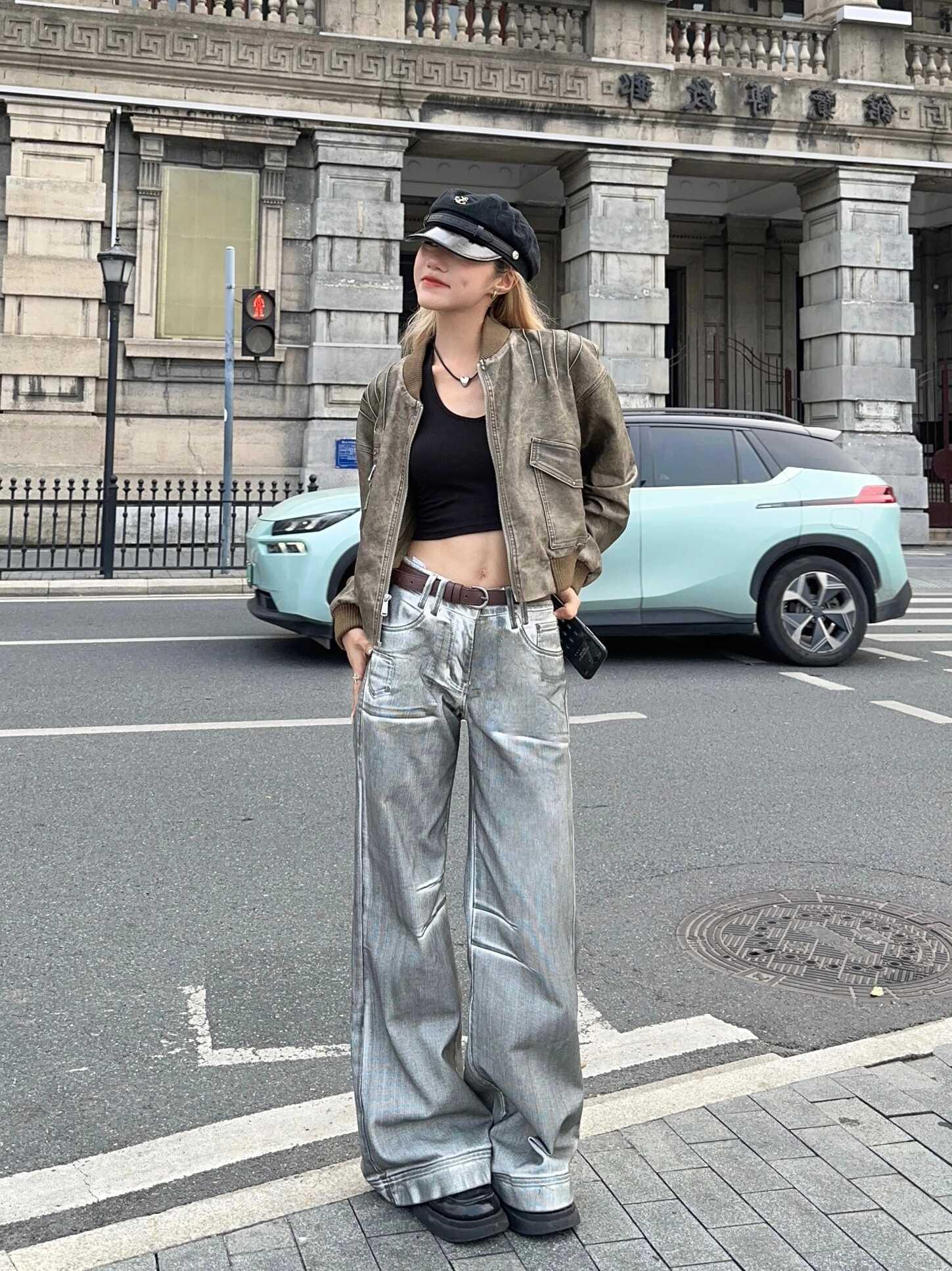 American Retro Straight Leg Jeans in Rubbing Color Distressed Style - Florence Luxe