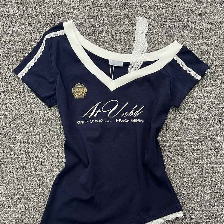 American Hot Girl V-neck T-shirt for Women - Summer Short-sleeved Style