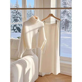 High-grade White Sweater Skirt Suit for Stylish Elegance