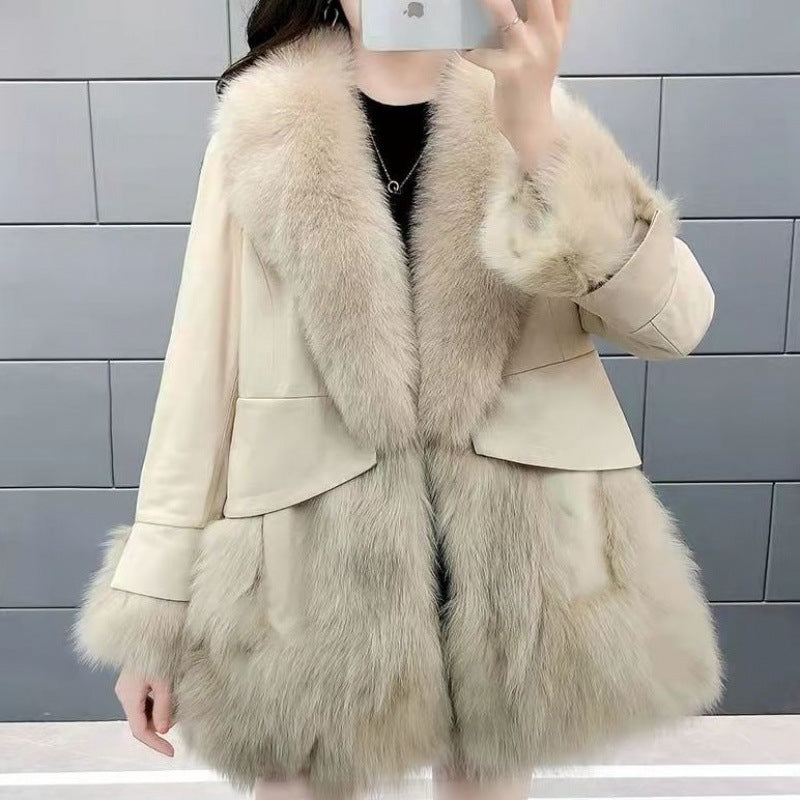 Faux Fur Mid-length Fox Fur Padded Coat.