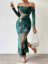 Printed Pleated Sexy Dress with Tight Fit and Split Square Collar