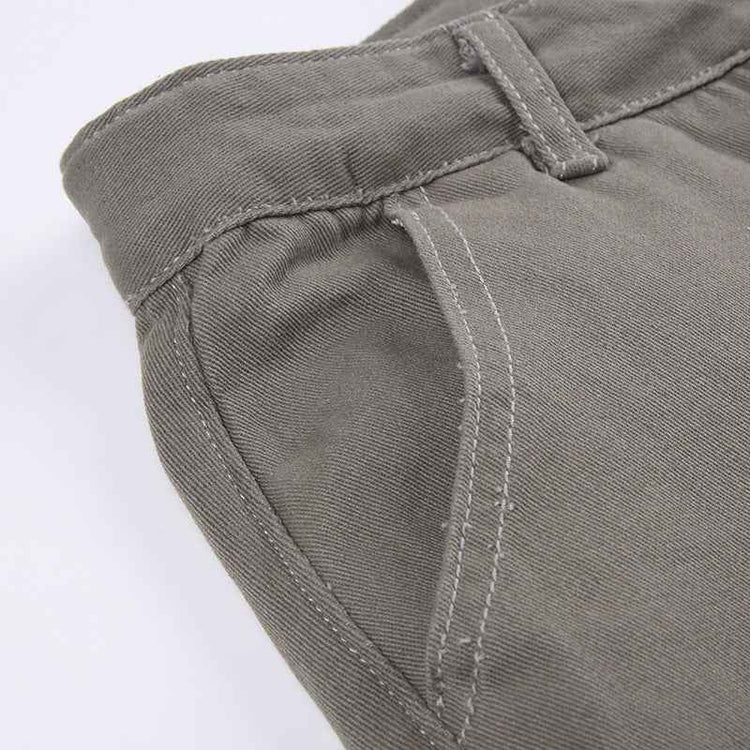 Multi-Pocket Gray Straight Loose Jeans for Women - Slim Look and Comfort
