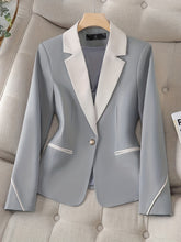Elegant Fashion High-end Contrast Color Temperament Coat.